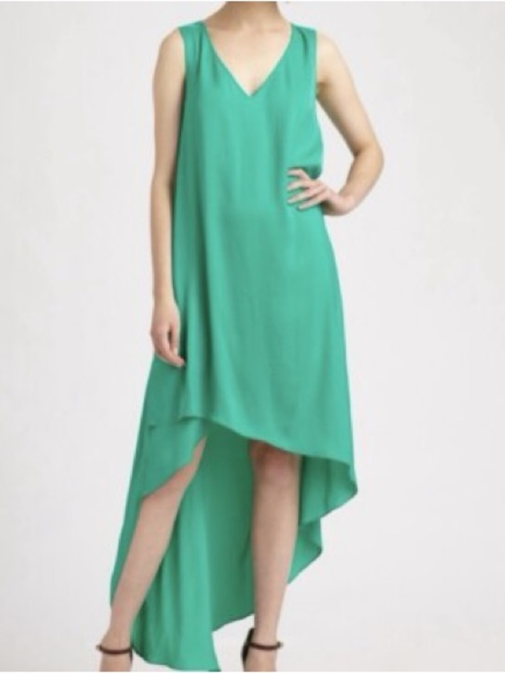 BCBGMaxAzria Avery Sleeveless High-Low V-Neck Dress XS
